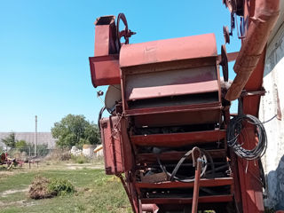 Vând tehnica agricola foto 2