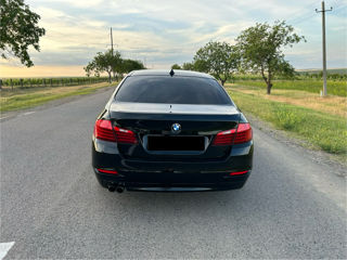 BMW 5 Series foto 4