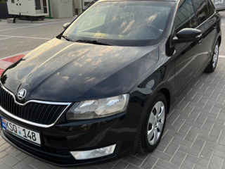 Skoda Rapid foto 1