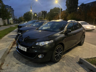 Renault Megane foto 2