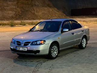 Nissan Almera foto 3