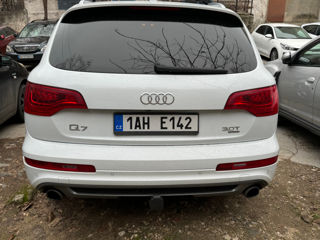 Audi Q7 foto 7