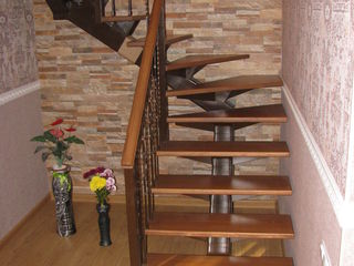 Лестницы комбинированные ( дерево + металл ) foto 1