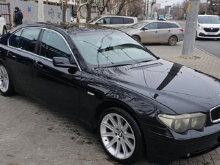 BMW 7 Series foto 2