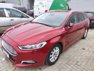 Ford Mondeo foto 2