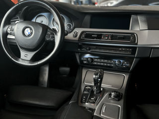 BMW 5 Series foto 9