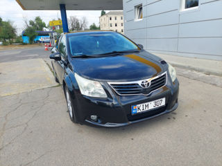 Toyota Avensis foto 4