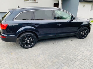 Audi Q7 foto 10