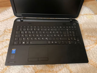 Ультратонкий Toshiba Satelite PRO 15 (Intel Quad Core 4x 2600mhz, 4GB RAM, 500GB HDD) foto 2