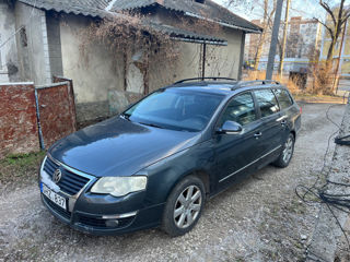 Volkswagen Passat foto 3