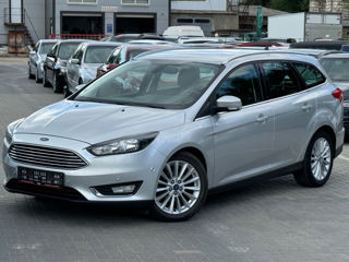 Ford Focus foto 4