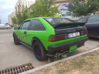 Volkswagen Scirocco foto 3