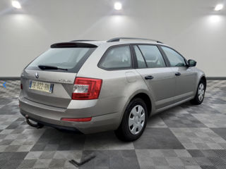 Skoda Octavia foto 3