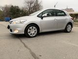 Toyota Auris foto 2