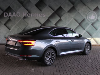 Skoda Superb foto 3