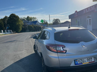 Renault Megane фото 3