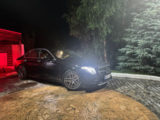 Mercedes E-Class foto 7