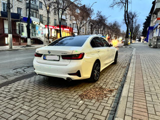 BMW 3 Series foto 2