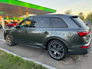 Audi Q7 foto 7