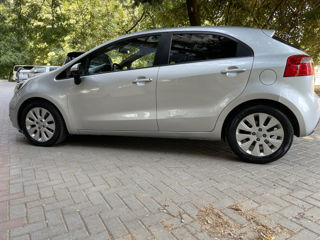 KIA Rio foto 2