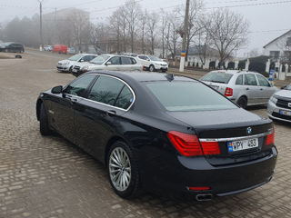 BMW 7 Series foto 4