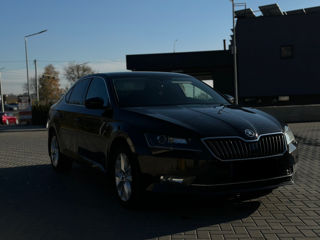 Skoda Superb foto 7