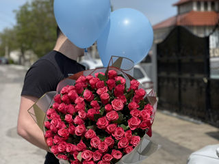 Încântă-ți sufletul pereche cu un buchet de flori proaspete foto 10