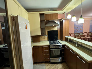 Apartament cu 2 camere, 80 m², Ciocana, Chișinău foto 4