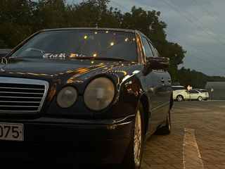 Mercedes E-Class