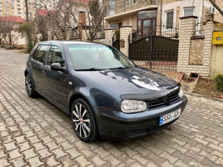 Volkswagen Golf foto 3