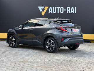 Toyota C-HR foto 5