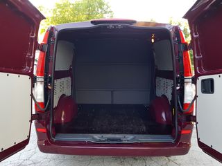 Mercedes Vito foto 9