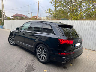 Audi Q7 foto 6