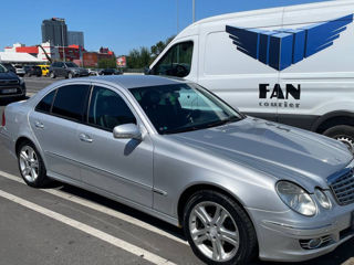 Mercedes E-Class foto 6