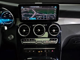 Mercedes GLC foto 14