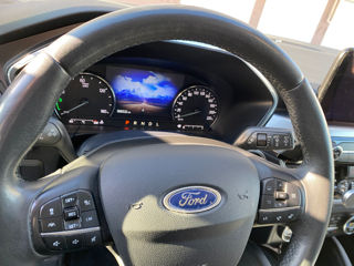 Ford Kuga foto 9