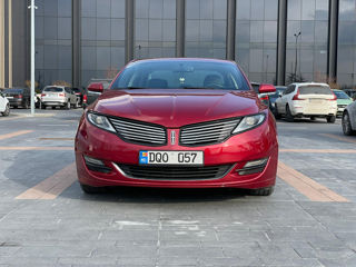 Lincoln MKZ foto 1