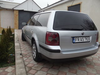 Volkswagen Passat foto 4