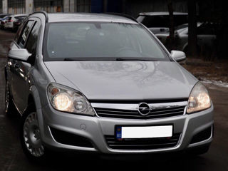 Opel Astra foto 4