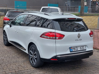 Renault Clio foto 4