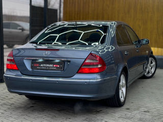 Mercedes E-Class foto 6