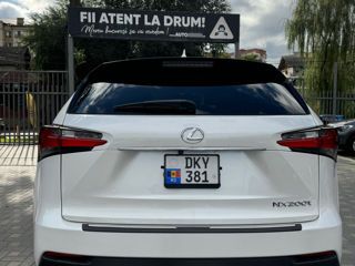 Lexus NX Series foto 3