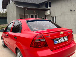 Chevrolet Aveo foto 5