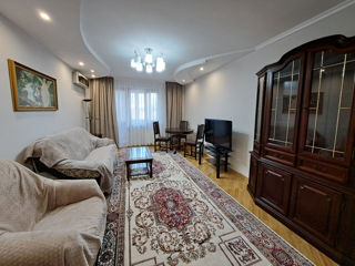 Apartament cu 3 camere, 100 m², Botanica, Chișinău