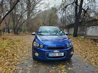 Chevrolet Sonic foto 2