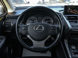 Lexus NX Series foto 10