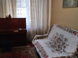 Apartament cu 2 camere, 45 m², Botanica, Chișinău foto 1