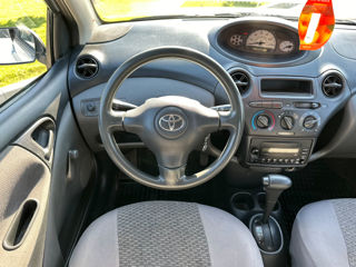 Toyota Yaris foto 7