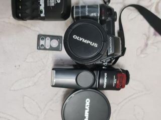 Фотоаппарат Olympus E - 10 Camedia foto 1