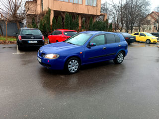 Nissan Almera foto 3